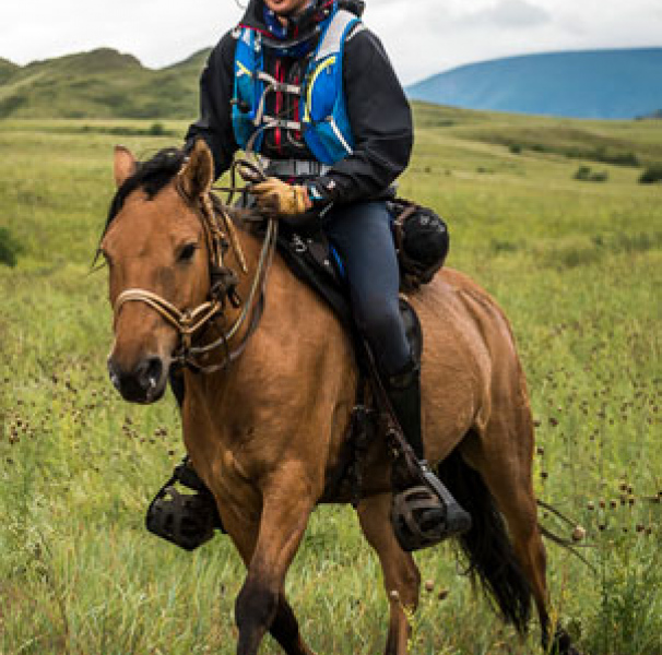 Rural doctor completes world’s toughest horse race for rural mental health