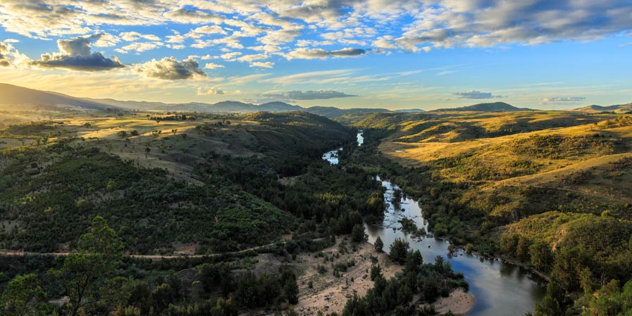 Murrumbidgee hills with river, NSW