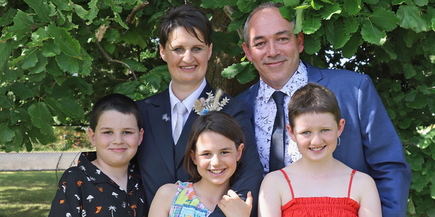 Thomas' family